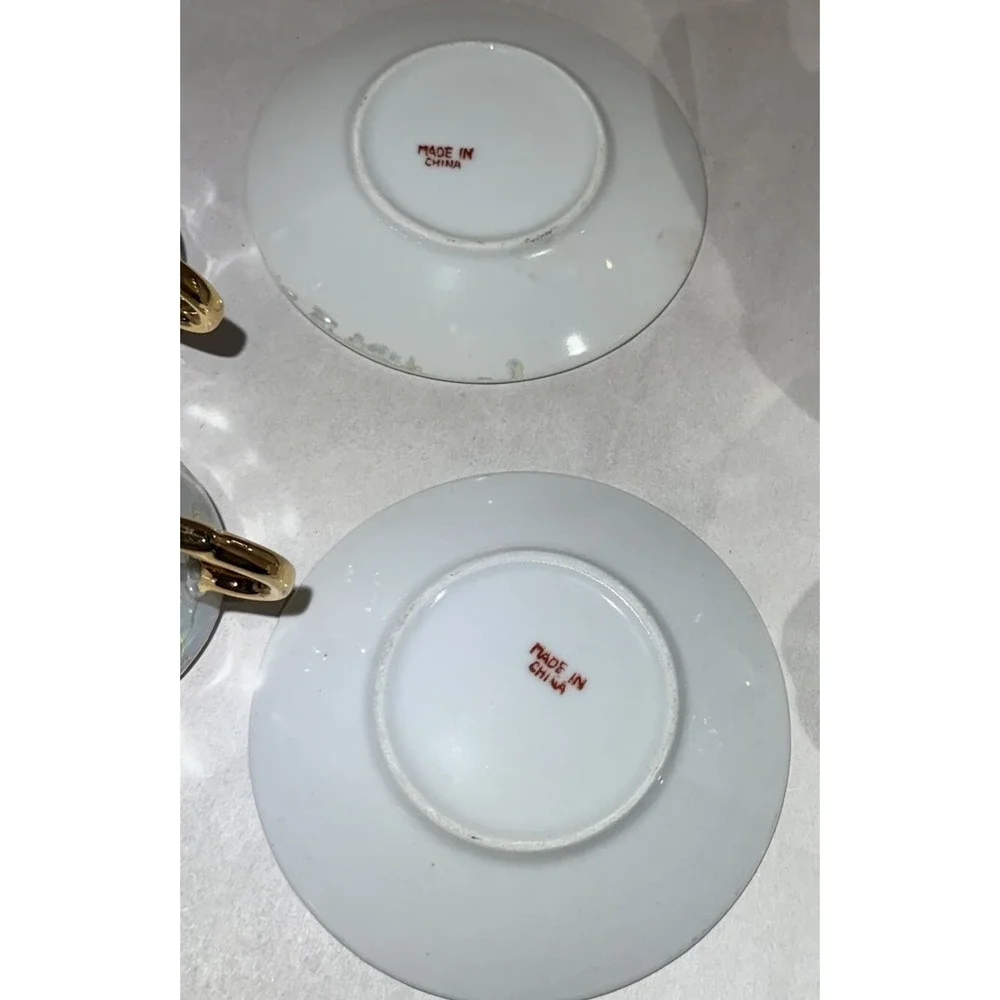 Romeo And Juliet Tea Pot 4 Tea Cups 4 Saucers Gold Trim Handles Iridescent White
